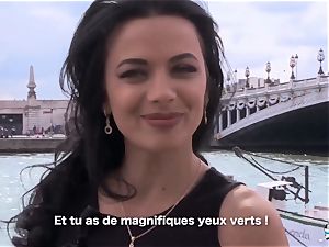 LA COCHONNE Romanian stunner loves deep rapid anal